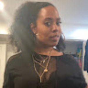 Meet your Posher, Janeeka